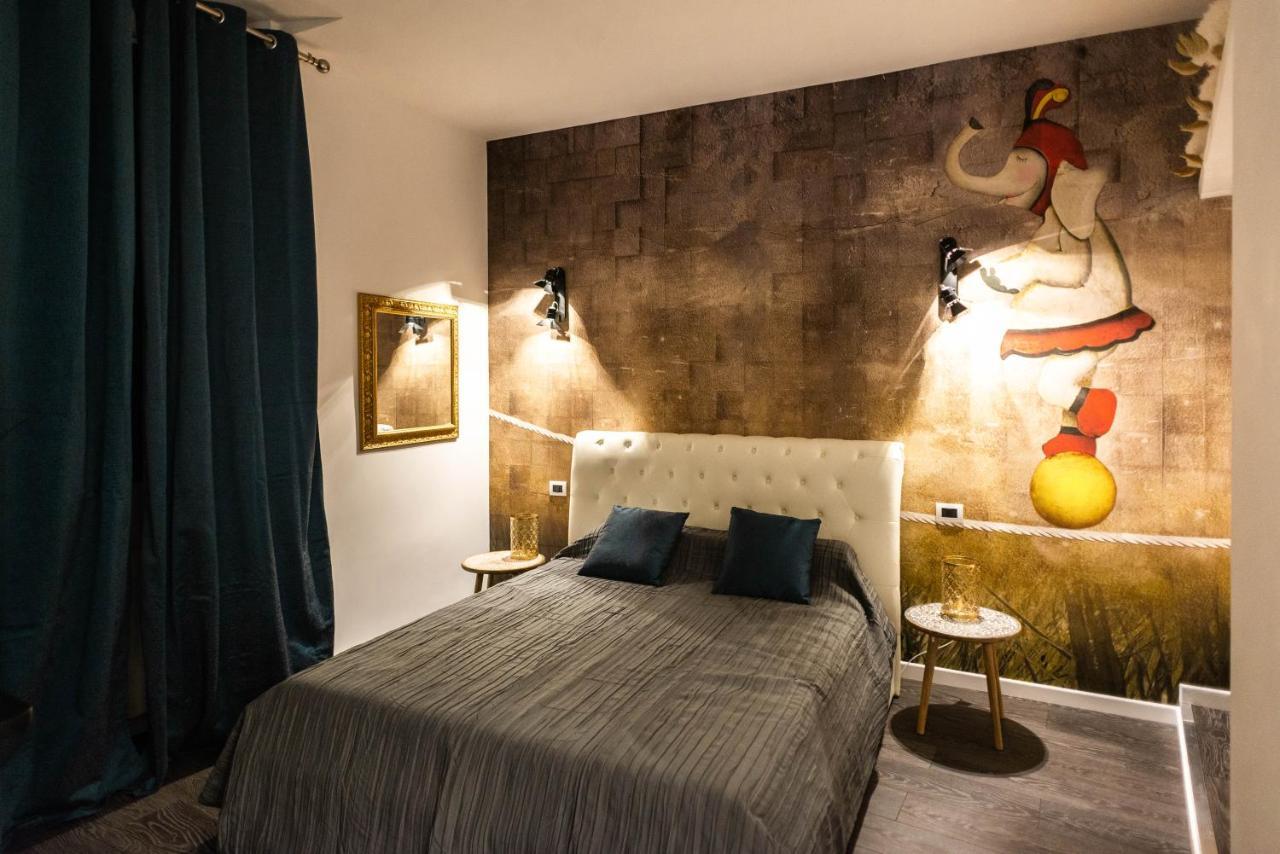 Trevi & Pantheon Design Rooms Рим Экстерьер фото