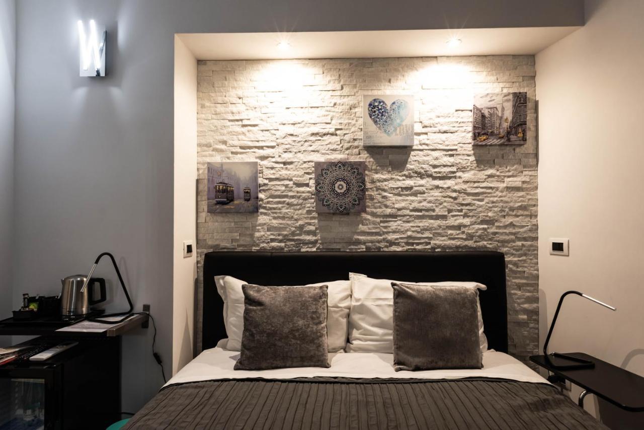 Trevi & Pantheon Design Rooms Рим Экстерьер фото